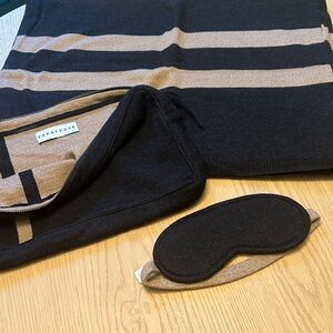 NWOT Parachute Charcoal and Tan Travel Set - Merino Wool Throw & Eye Mask
